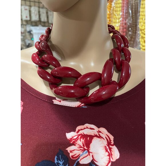 Acrylic chain link necklace burgundy garnet maroon chain necklace statement - Picture 9 of 9